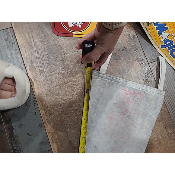 VINTAGE West Bend Iowa Felt Pennant 26x9 - Picture 6 of 6